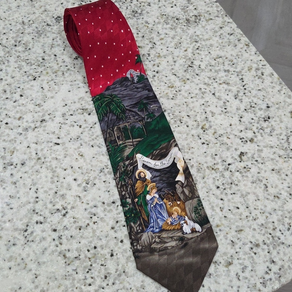 Hallmark Holiday Traditions 100% Silk Reason For The Season Tie 4x58